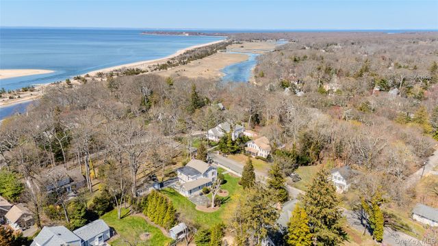 8 Terrell Lane, Stony Brook, NY 11790