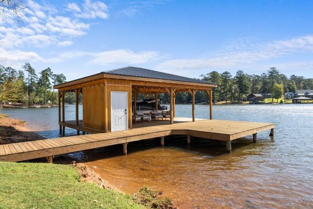 70 Quiet Cove Way, Monticello, GA 31064