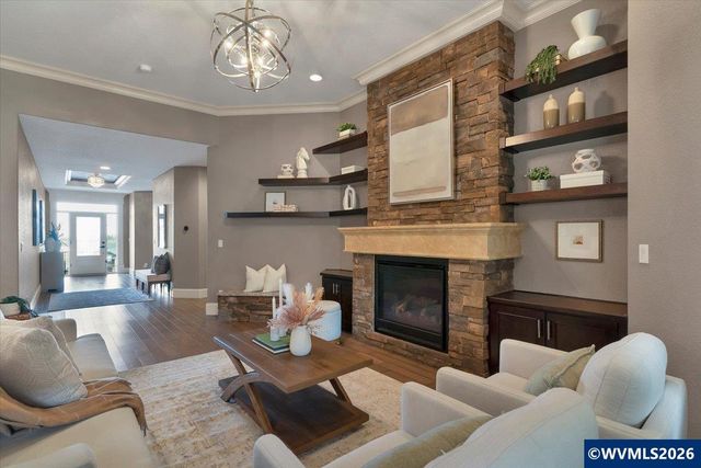 2074 Celeen Av SE, Salem, OR 97302