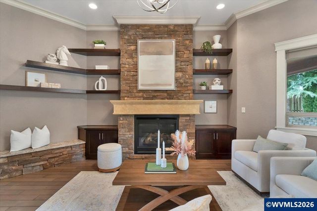 2074 Celeen Av SE, Salem, OR 97302