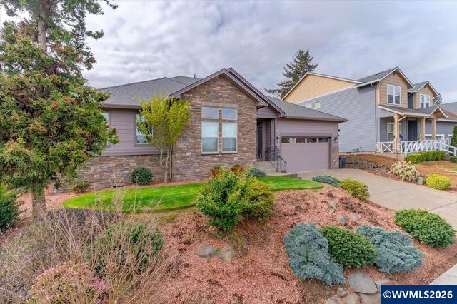 2074 Celeen Av SE, Salem, OR 97302