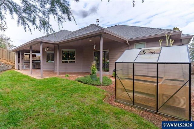 2074 Celeen Av SE, Salem, OR 97302