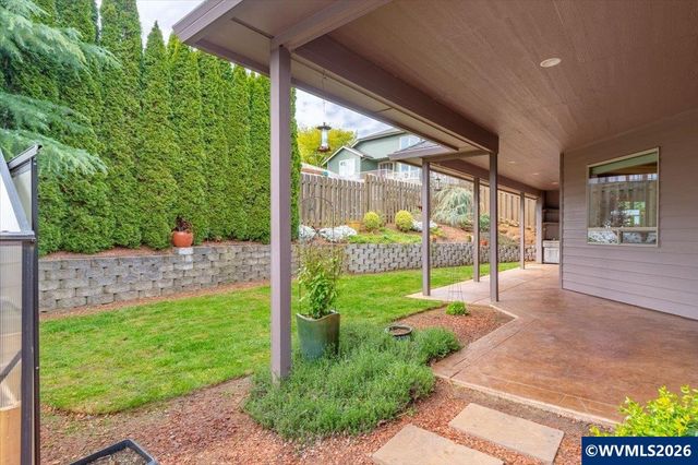 2074 Celeen Av SE, Salem, OR 97302