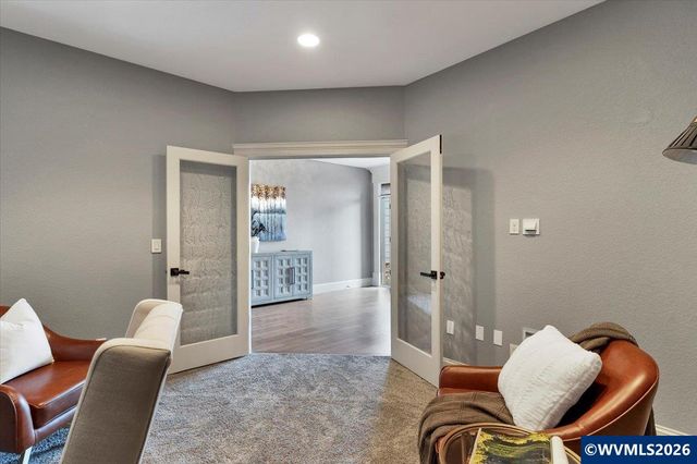 2074 Celeen Av SE, Salem, OR 97302