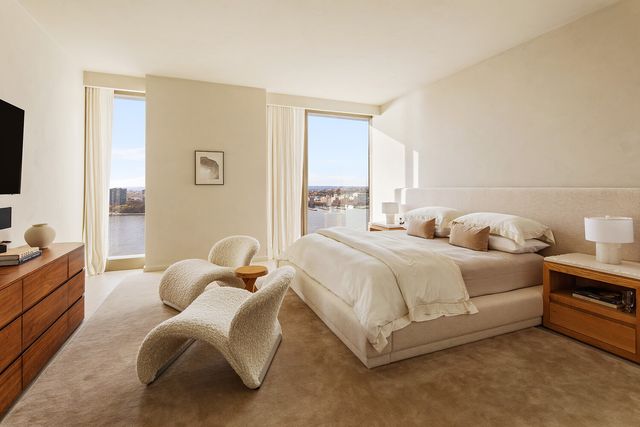 500 W 18TH Street W28B, New York City, NY 10011