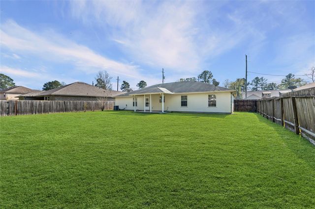 6622 Dillon Drive, Magnolia, TX 77354