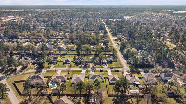 6622 Dillon Drive, Magnolia, TX 77354