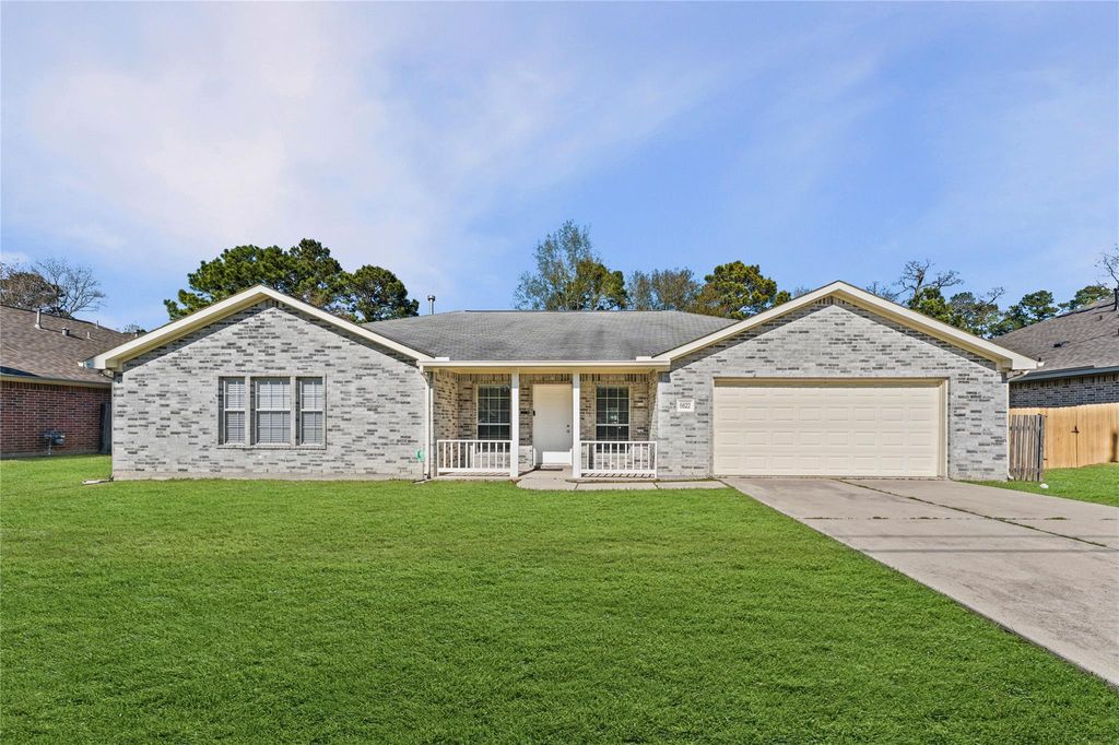 6622 Dillon Drive, Magnolia, TX 77354