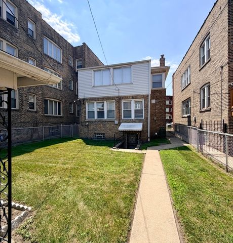 8149 S Vernon Avenue, Chicago, IL 60619