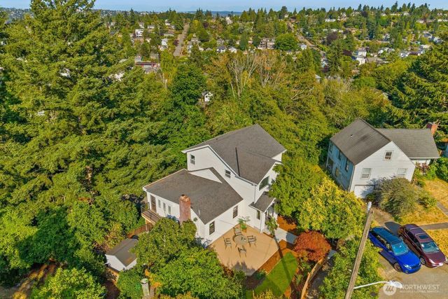 3642 37th Avenue W, Seattle, WA 98199