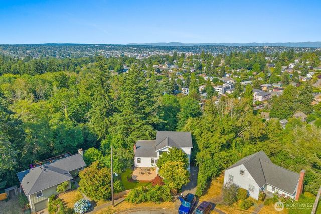 3642 37th Avenue W, Seattle, WA 98199