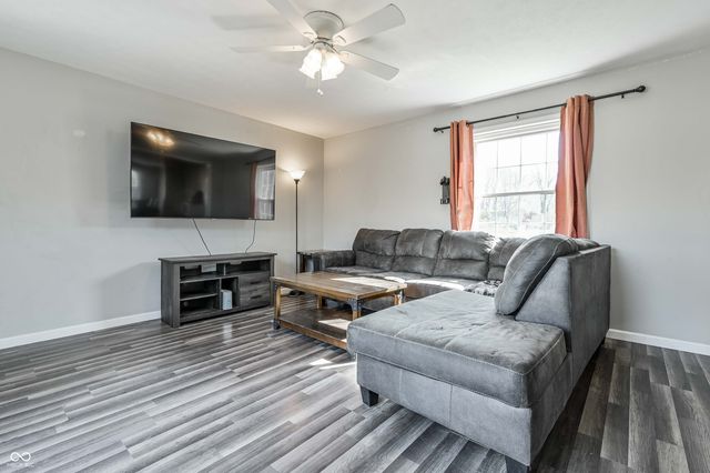 502 Dangerfield Drive, Beech Grove, IN 46107