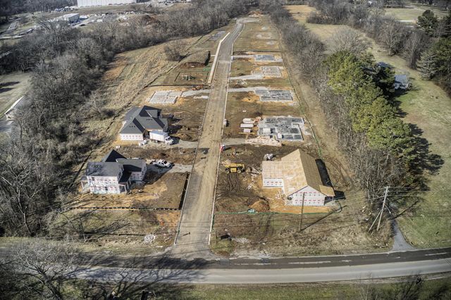 101 Centennial Lane, Columbia, TN 38401