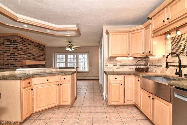 8803 Evergreen Drive, Mentor, OH 44060