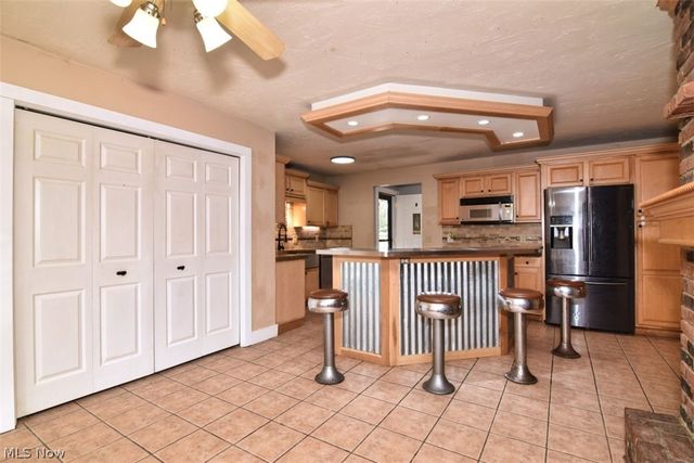 8803 Evergreen Drive, Mentor, OH 44060