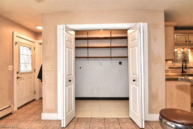 8803 Evergreen Drive, Mentor, OH 44060