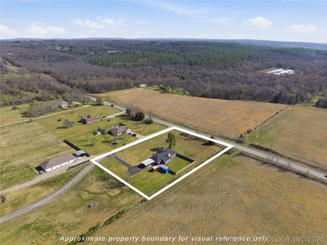 103600 S 4620 Road, Sallisaw, OK 74955