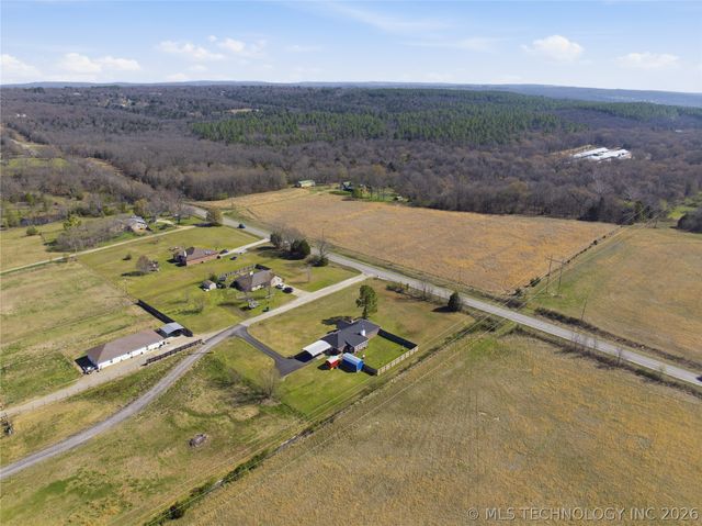103600 S 4620 Road, Sallisaw, OK 74955