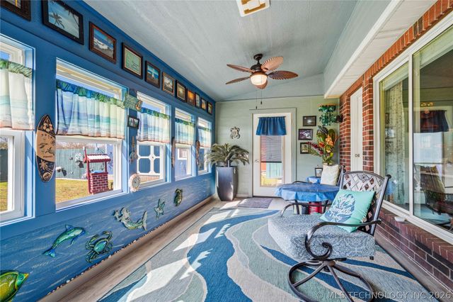 103600 S 4620 Road, Sallisaw, OK 74955