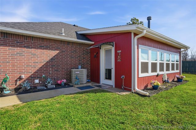 103600 S 4620 Road, Sallisaw, OK 74955