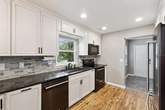 1304 PERKINS ROAD, Orlando, FL 32809