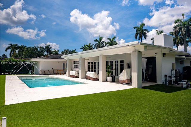 15761 Turnberry Drive, Miami Lakes, FL 33014