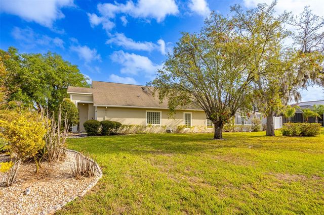 1734 POWDER RIDGE DRIVE, Valrico, FL 33594