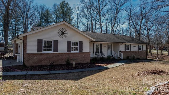50 Camelot Lane, Taylorsville, NC 28681