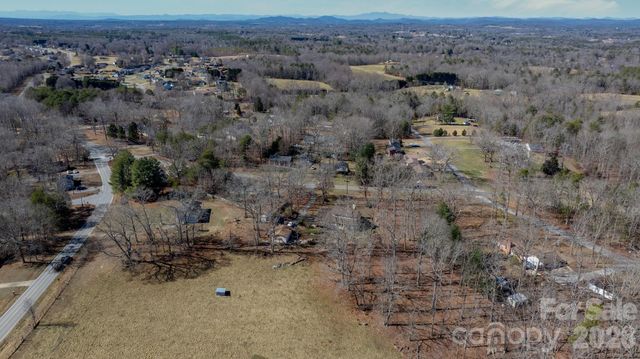 50 Camelot Lane, Taylorsville, NC 28681