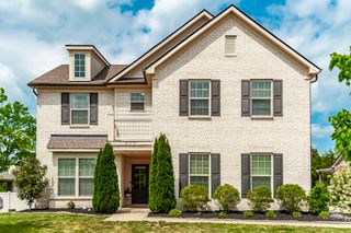 415 Norman Way, Hendersonville, TN 37075