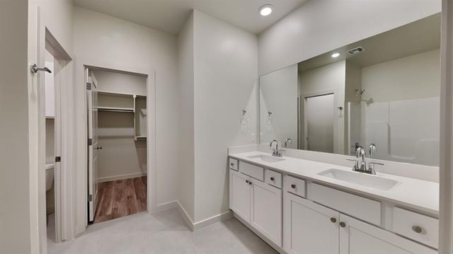 3802 Franks Way, Bethany, OK 73008