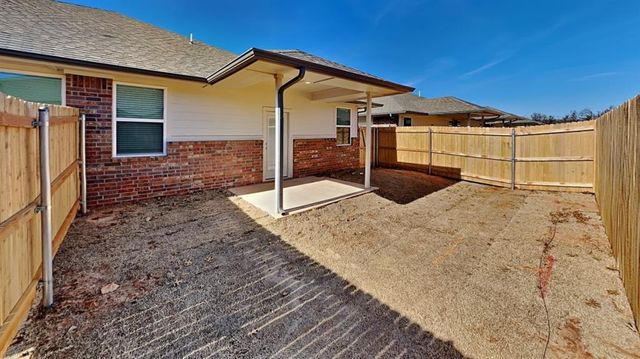 3802 Franks Way, Bethany, OK 73008