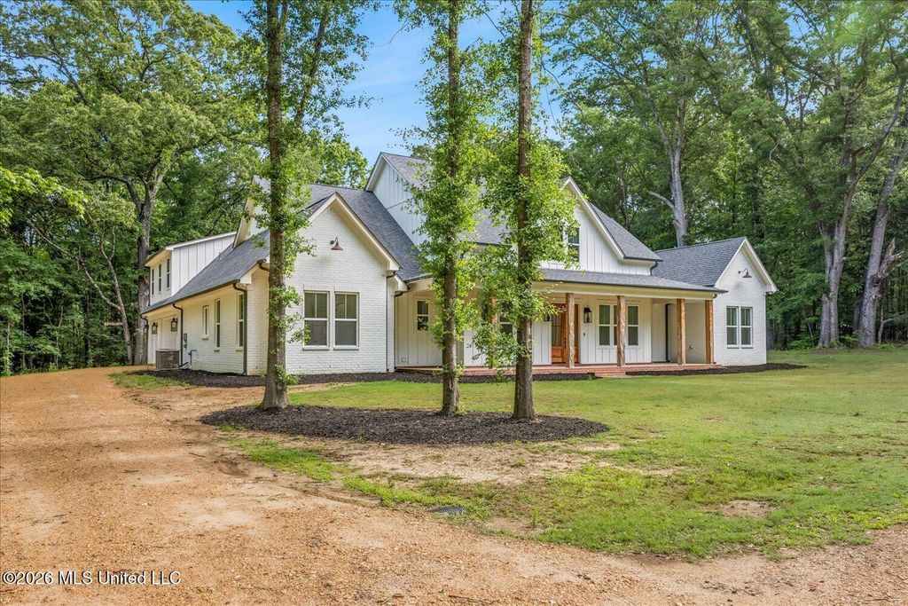 175 Fulmer Road, B, Como, MS 38619 — photo 3