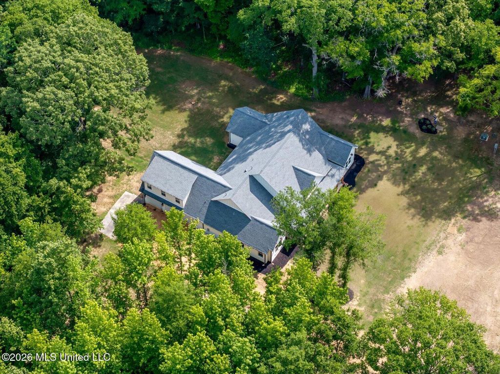 175 Fulmer Road, B, Como, MS 38619 — photo 5