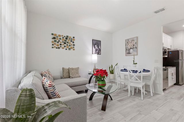 1184 SAND TRAP COURT, Daytona Beach, FL 32124