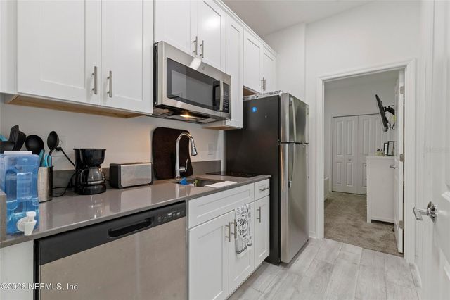 1184 SAND TRAP COURT, Daytona Beach, FL 32124