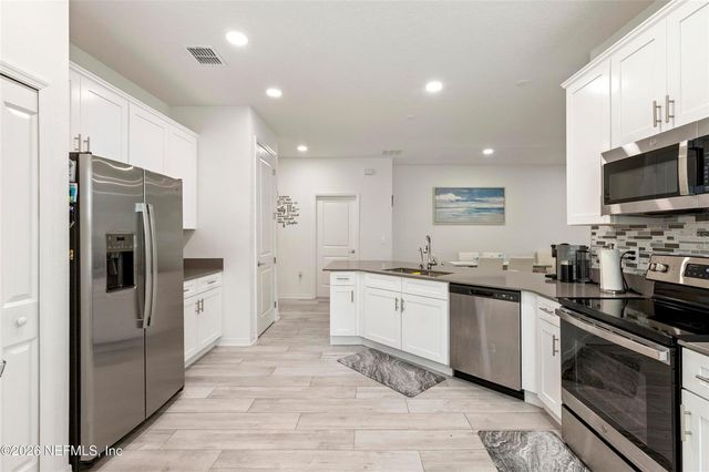 1184 SAND TRAP COURT, Daytona Beach, FL 32124