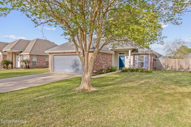 410 Rue Canard, Youngsville, LA 70592