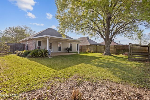 410 Rue Canard, Youngsville, LA 70592