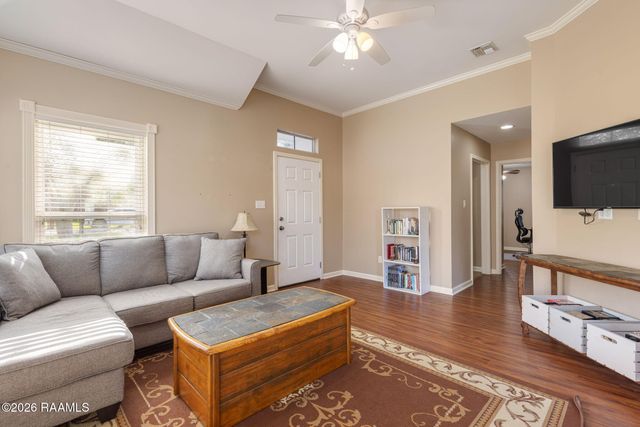 410 Rue Canard, Youngsville, LA 70592