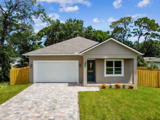 2061 19TH AVENUE SW, Largo, FL 33774