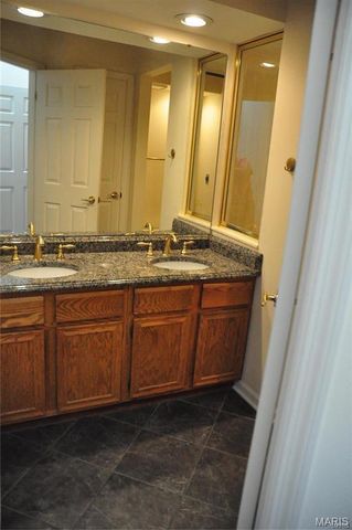 4540 Laclede Avenue 304, St Louis, MO 63108
