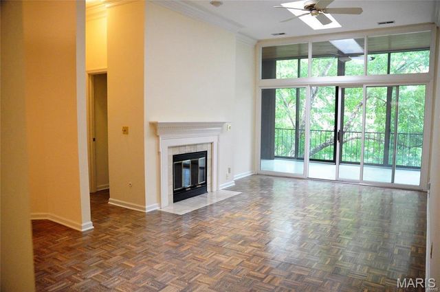 4540 Laclede Avenue 304, St Louis, MO 63108