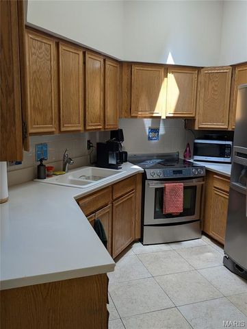 4540 Laclede Avenue 304, St Louis, MO 63108