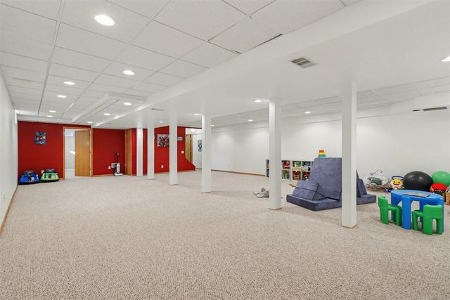 5950 Violet Court, Battle Creek, MI 49014