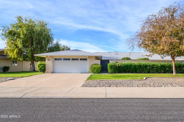 12727 W MAPLEWOOD Drive, Sun City West, AZ 85375
