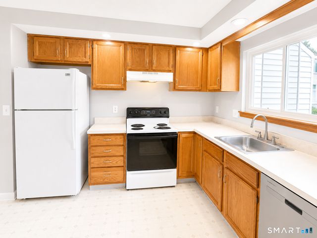 308 Village Drive 308, Torrington, CT 06790