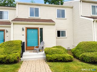 308 Village Drive 308, Torrington, CT 06790
