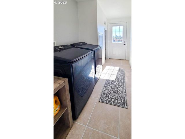 6710 JAKE Rd, Klamath Falls, OR 97601