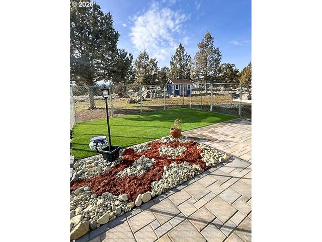 6710 JAKE Rd, Klamath Falls, OR 97601